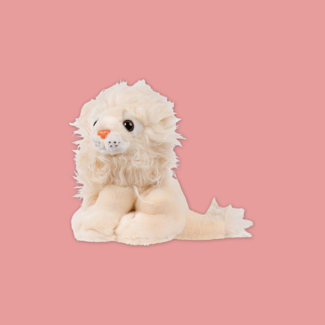 Crowned Majesty: The White Lion Plush at MANDAI WILDLIFE RESERVE