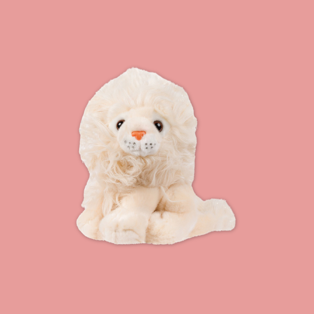 Crowned Majesty: The White Lion Plush at MANDAI WILDLIFE RESERVE